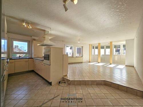 Küche und Wohnzimmer - 