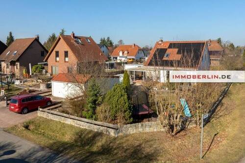 1 - 5 Zimmer Einfamilienhaus zum Kaufen in Oberkrämer / Bärenklau