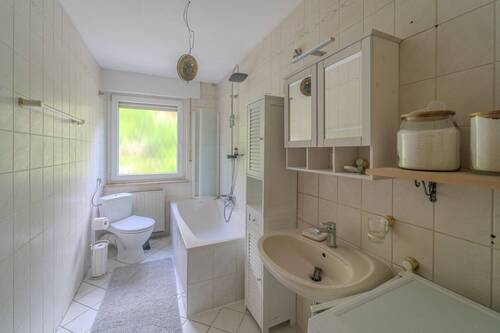 Badezimmer 1.OG - 