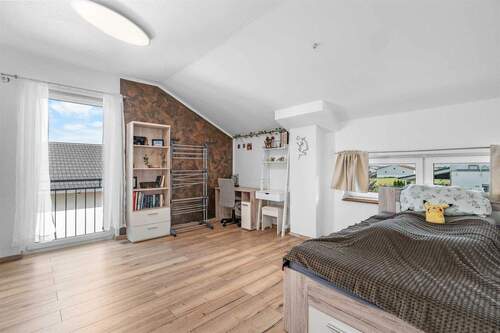 weiteres Schlafzimmer OG - 