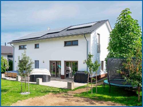 Ansicht - 7 Zimmer Einfamilienhaus zum Kaufen in Reisbach