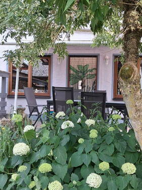 Bild 1 - Einfamilienhaus mit Pferdehaltungsmöglichkeit in Bretten