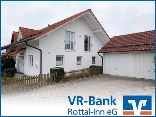 Ansicht - Gemütliches Eigenheim - charmante Doppelhaushälfte in ruhiger Siedlungslage!