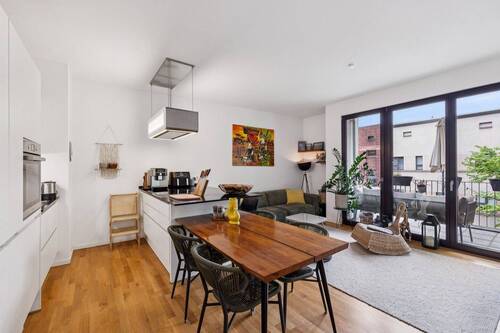 Wohn-/Essbereich - 3 Zimmer Etagenwohnung in Berlin