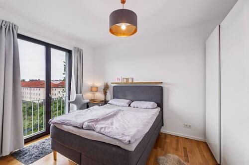 Zimmer 3 - 