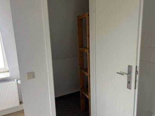 Abstellkammer - 