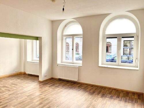 mit separatem Arbeitsbereich - 2 Zimmer Etagenwohnung in Dresden