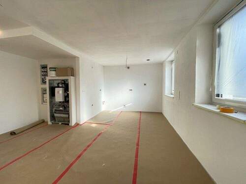 Küche - Etagenwohnung mit 112,50 m&sup2; in Lauf zur Miete