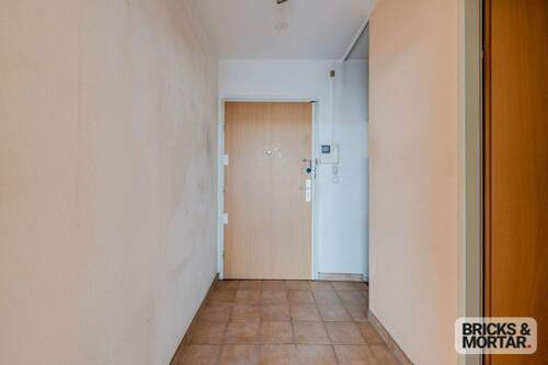 Geräumige Diele mit Nische - 1 Zimmer Etagenwohnung zum Kaufen in Berlin