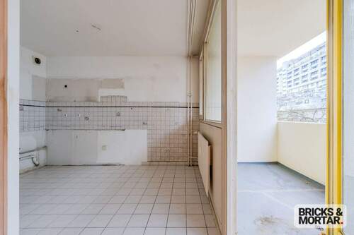 Offene Küche mit Küchenkonzept - Etagenwohnung mit 42,40 m&sup2; in Berlin zum Kaufen