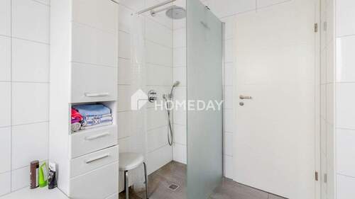 1. OG Badezimmer 2 - 