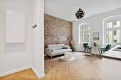 Wohn-/Essbereich - 2 Zimmer Etagenwohnung in Berlin