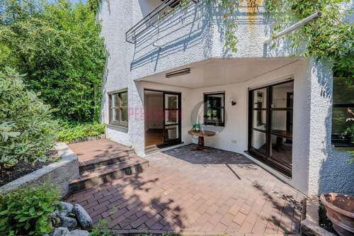 überdachte Terrasse - 