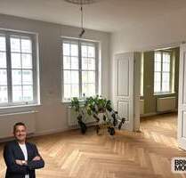 Exklusive Altbau-Dachgeschosswohnung im Jakoberviertel - Stil, Lage & steuerliche Vorteile vereint - Augsburg Innenstadt