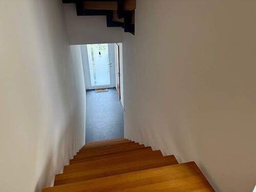 Treppe vom OG ins EG - 