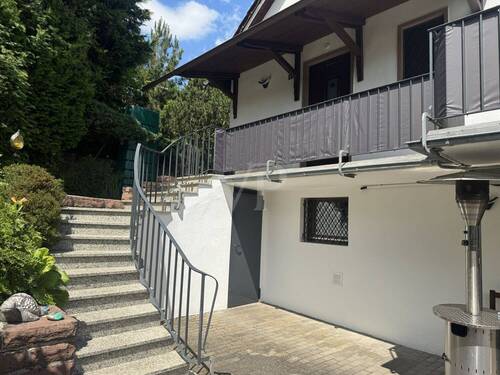 Aufgang zum Eingangsbereich - Einfamilienhaus mit 168,00 m&sup2; in Wertheim Stadt (kein OT) zum Kaufen