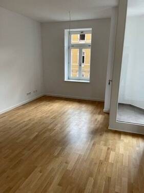 Wohnzimmer - Etagenwohnung mit 70,00 m² in Chemnitz zur Miete