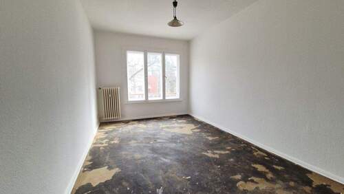 Viel Licht für Wohnträume - 2 Zimmer Etagenwohnung zum Kaufen in Berlin