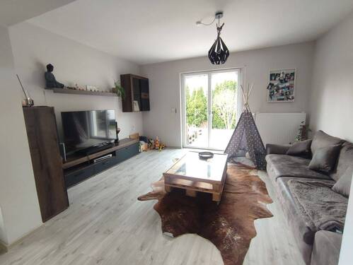 Wohnzimmer EG - Mehrfamilienhaus, Wohnhaus mit 150,00 m&sup2; in Bad Neustadt an der Saale zum Kaufen
