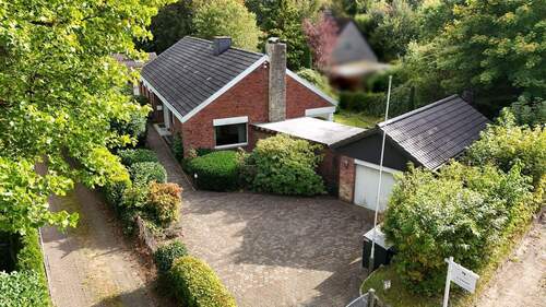 Luftaufnahme - 8 Zimmer Mehrfamilienhaus, Wohnhaus zum Kaufen in Fockbek