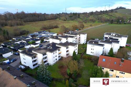 Drohnenansicht Umgebung - 3 Zimmer Etagenwohnung in Waiblingen