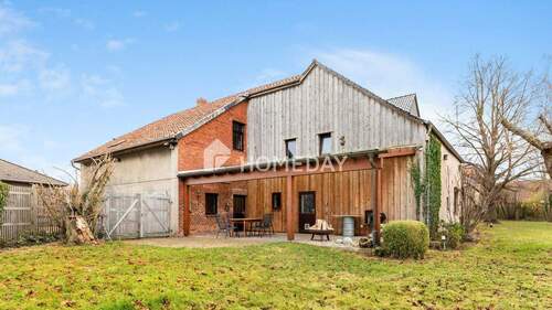 Außenansicht 3 - 8 Zimmer Einfamilienhaus in Elze