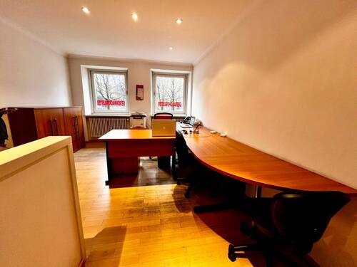 Empfangsbereich I - 5 Zimmer Büro in München