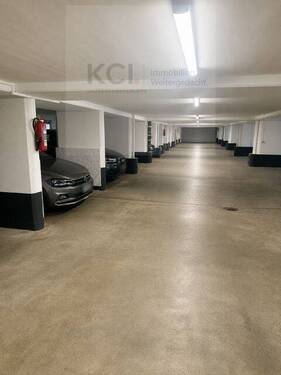 Tiefgarage (Miete) - 