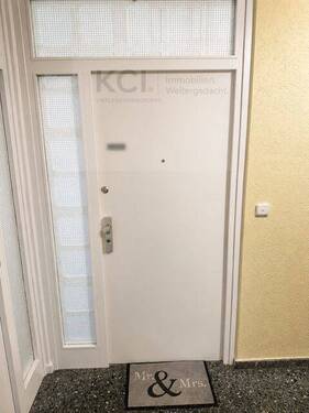 Wohnungstür - 