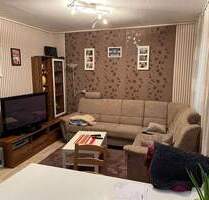 3-Raum-Wohnung mit großem Balkon, Einbauküche und Eckbadewanne - ab 01. Februar frei - Sömmerda