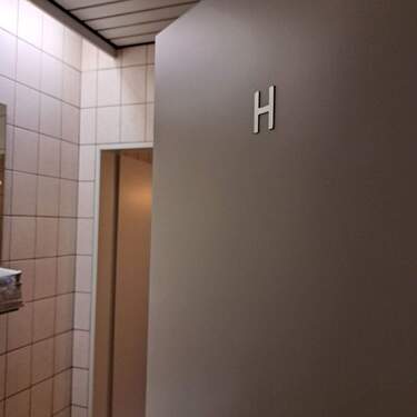 Obere Ebene - Herren WC - 