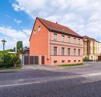 Stadthaus mit 3 Wohneinheiten & 1 GewerbeRestaurant in Gransee