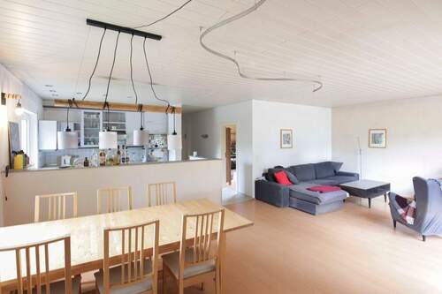 Küche - 9 Zimmer Mehrfamilienhaus, Wohnhaus in Büdingen