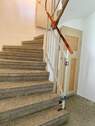 Hausflur / Treppe ins DG - 