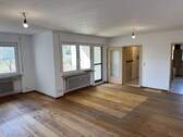 Wohnen und Essen Bild 2 - 3 Zimmer Etagenwohnung zum Kaufen in Hemhofen