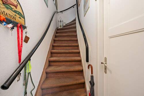 Treppe in das Obergeschoss - 