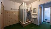 Zwischenzimmer mit Dusche - 