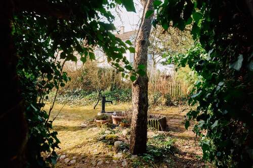 Gartenimpressionen - 8 Zimmer Einfamilienhaus in Böblingen