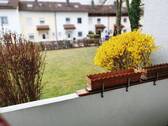 Loggia Garten. - Gemütliche und Helle 2-ZIMMER - TIEFGARAGE möglich