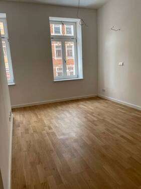 Wohnzimmeransicht II - 2 Zimmer Etagenwohnung in Chemnitz