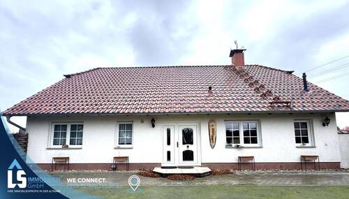 Außenansicht - Einfamilienhaus mit 180,00 m² in Rochau zum Kaufen