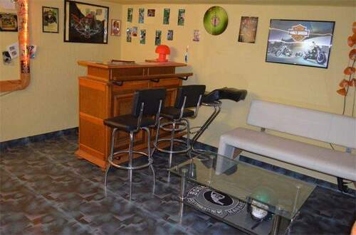 Bar im Untergeschoss - 