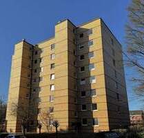 Helle 2-Zimmer-Wohnung mit West-Loggia in beliebter Lage nahe Alstertal-Einkaufszentrum - Hamburg Sasel