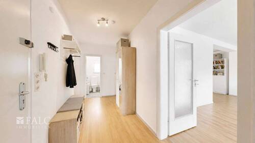 Flur - 5 Zimmer Etagenwohnung in Königswinter