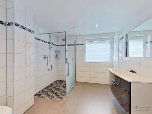 neues Bad von 2011 - 