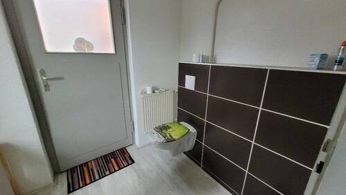 separates WC im OG - 