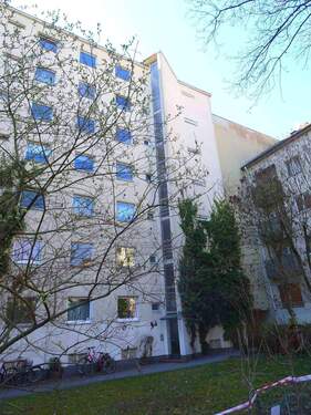 Hauszugang zur 2B - 