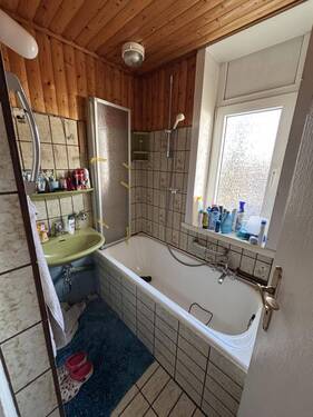 1. Obergeschoss Badezimmer - 