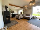 Wohnzimmer mit Ofen - 