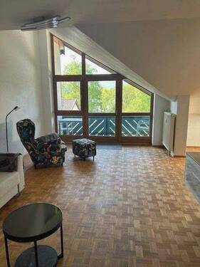 Wohnen mit Blick auf den Balkon.jpg - 